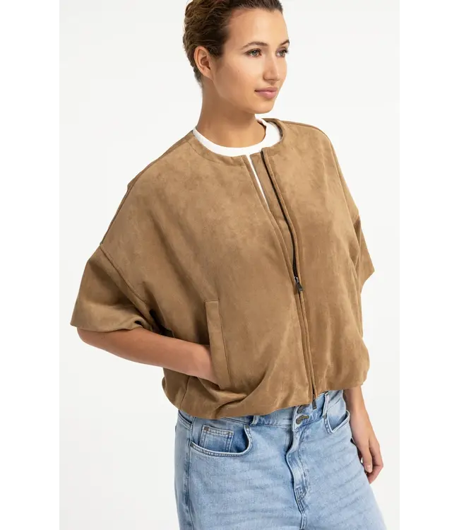 02-009081-608/81018  Oversized suedine jacket with short sleeves