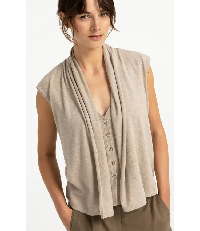 01-010176-608/611032  Sleeveless cardigan with double layer and buttons