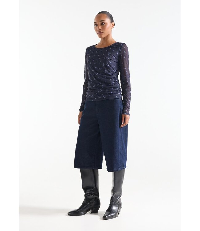 JENNY-W26/000772-darkblue-shadowblue  JENNY TOP mhp 109 mesh heel print round neck gattering waist