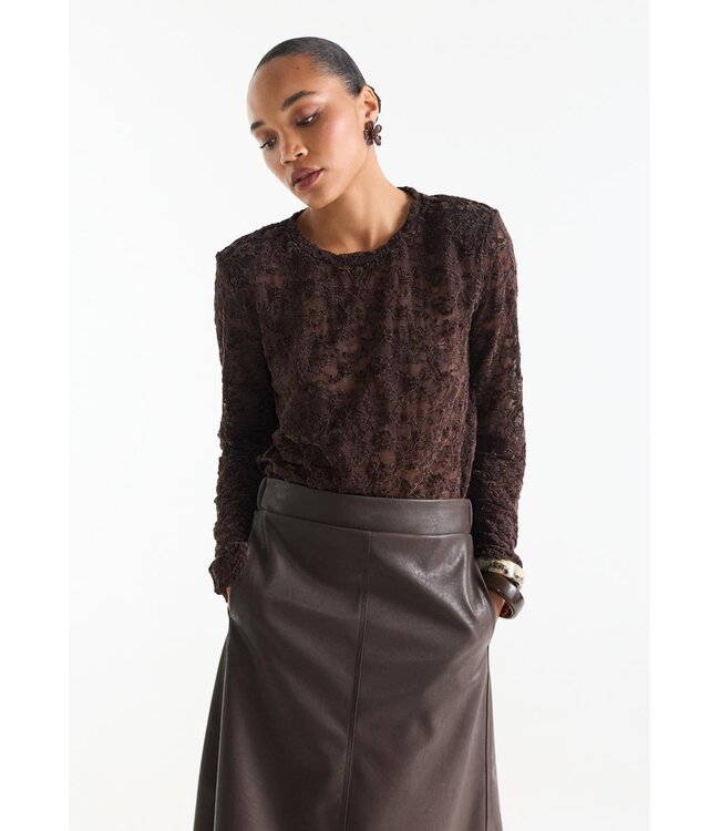 KIKI-W26/000543-DarkBrown  KIKI TOP fl 155 lace shoulderpad long sleeve