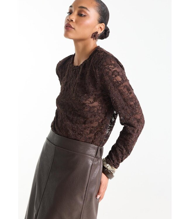 KIKI-W26/000543-DarkBrown  KIKI TOP fl 155 lace shoulderpad long sleeve
