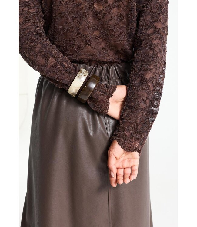 KIKI-W26/000543-DarkBrown  KIKI TOP fl 155 lace shoulderpad long sleeve