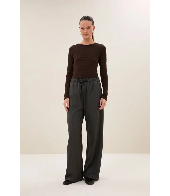 26411102/CoffeeBean  basic ls melange stripe top