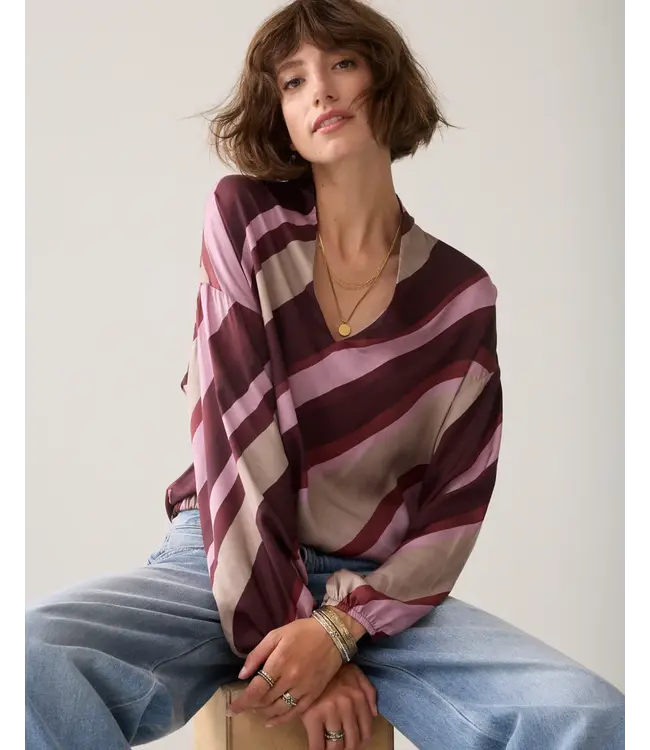 2s3560-12488/000120-Multicolour  Top v neck Stripe printed