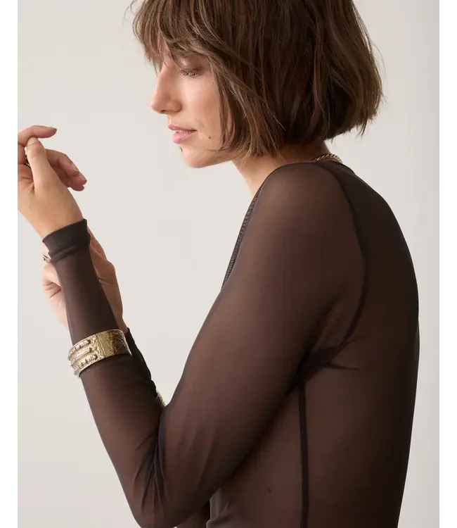 3s5394-30180/000754-Darkchocolate  Round Neck Top Long Sleeve Mesh Solid