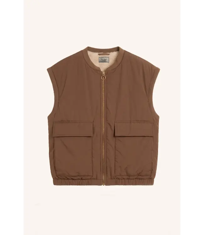 26419003/Hazel  gio sleeveless jacket