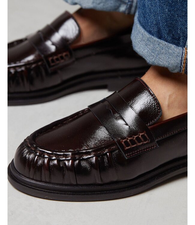 62444-04-1285  Fae Sarah Eris - Mustang Loafers