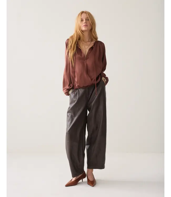 2s3552-12493/000757-Toffee  Top Silky casual