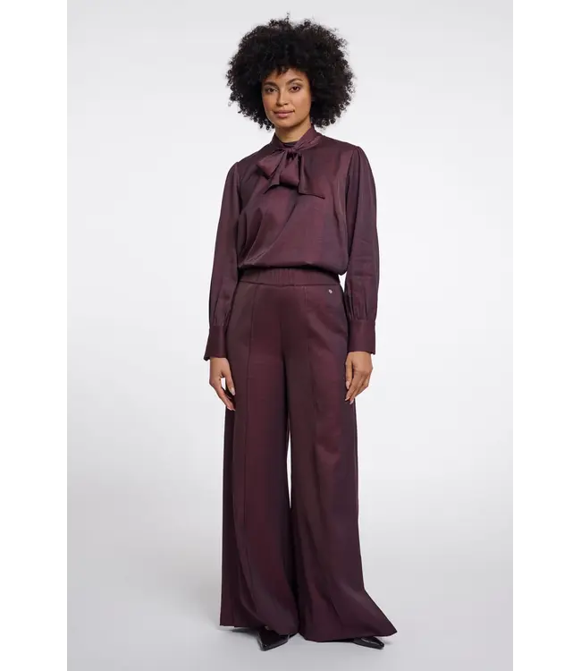 NenaRegular.7002611/FudgeCloak  Regular length wide leg pants