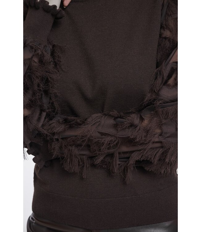 Janique.5002612/Peated  Knitted pullover with fancy long sleeves