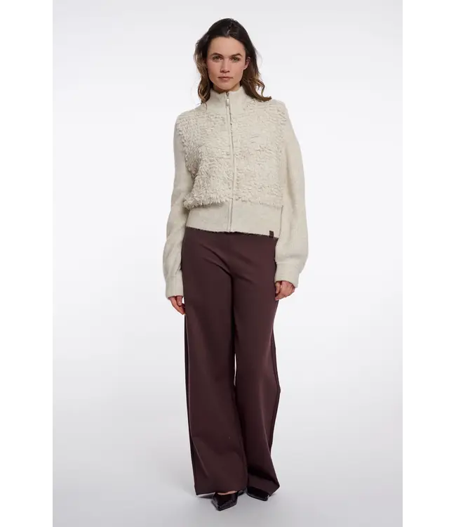 Malak.5002612/Birch  Knitted cardigan with zipper closure
