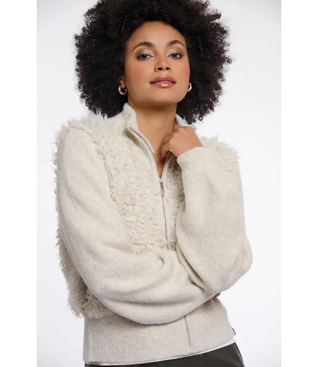 Malak.5002612/Birch  Knitted cardigan with zipper closure
