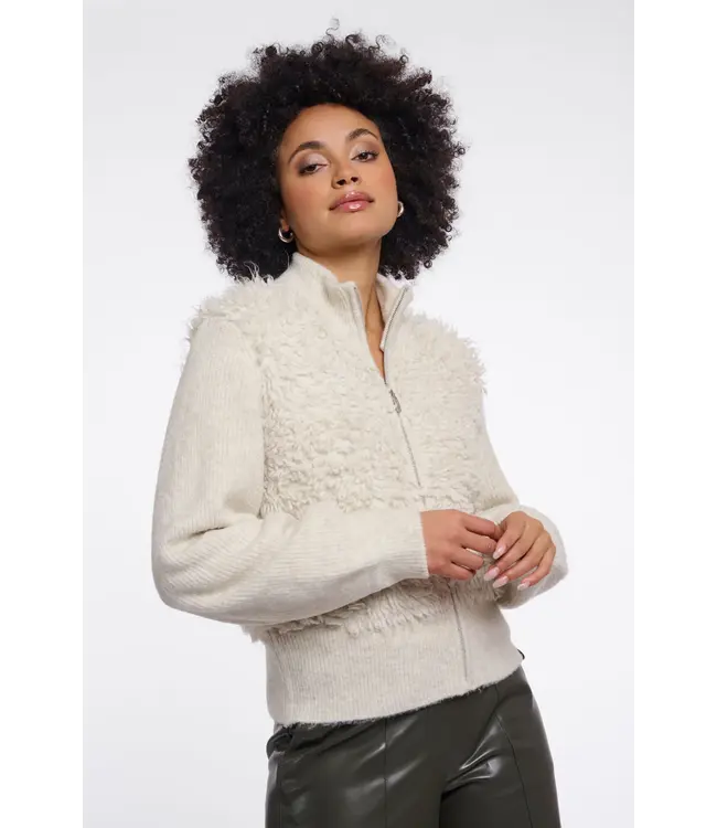 Malak.5002612/Birch  Knitted cardigan with zipper closure