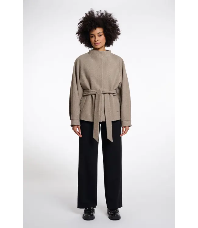 Cornelia.7002611/ToffeeMelange  Short coat with collar