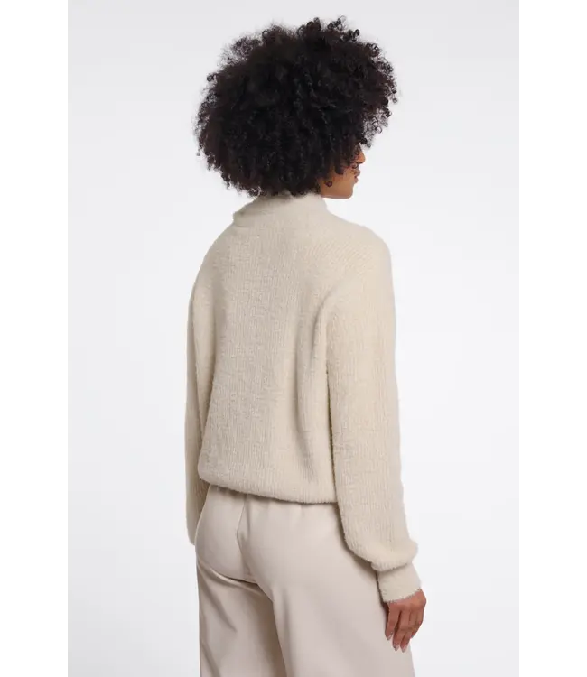 Griselda.5002612/Birch  Pullover with bowtie neckline