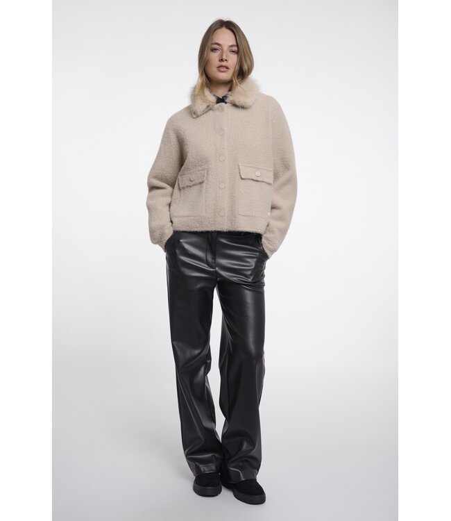 Nia.5002612/Stone  Jacket with detachable collar