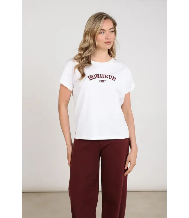 NKF04020/OffwhiteCherry  Senna T-shirt