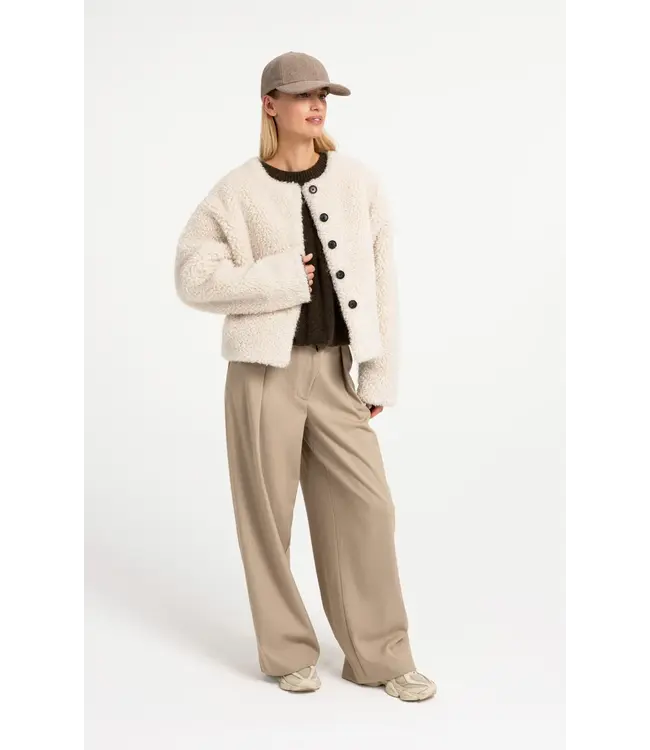 01-000631-609/908142  Sweater with batwing sleeves and drawcord at the hem