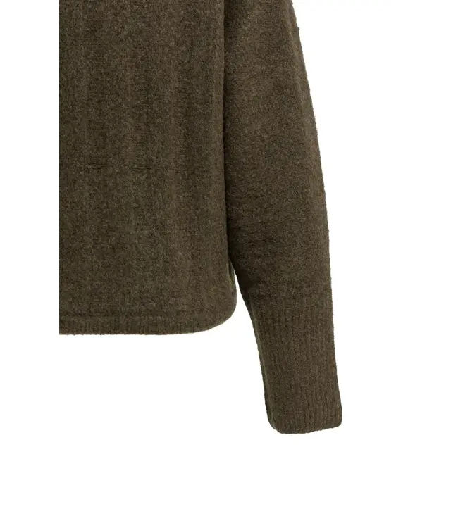 01-000631-609/908142  Sweater with batwing sleeves and drawcord at the hem