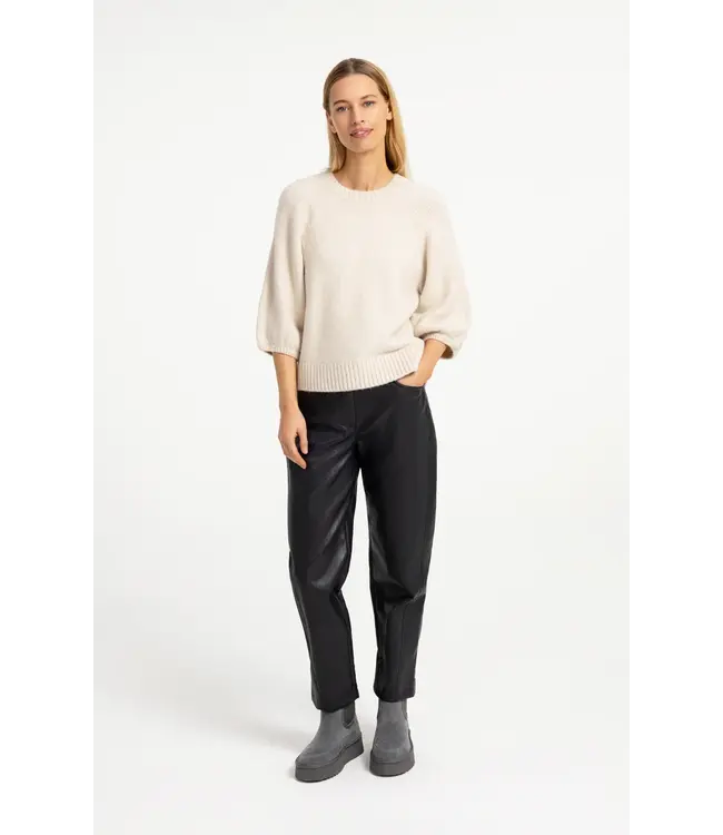 01-000644-609/990802  Knitted sweater with balloon sleeves