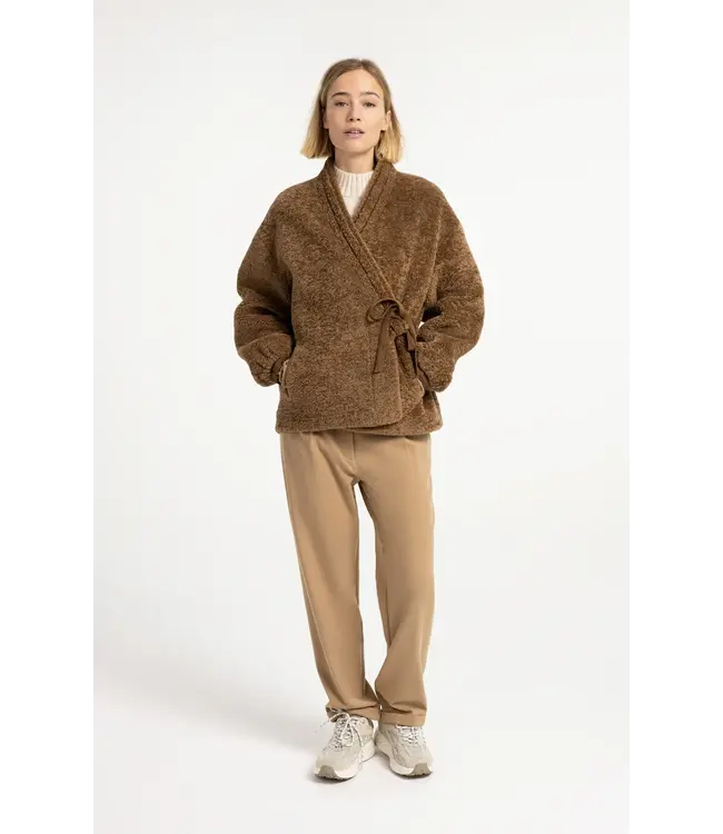 01-000639-609/990802  Cable knit sweater with short sleeves
