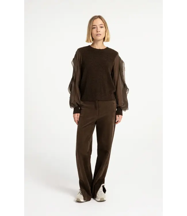 01-000638-609/90814  Knitted sweater with ruffle sleeves