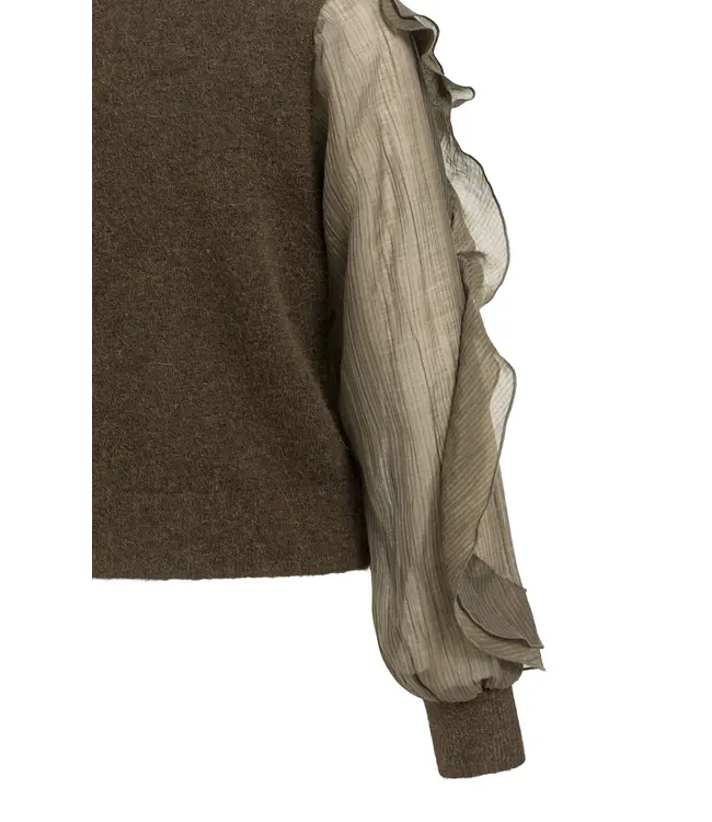 01-000638-609/90814  Knitted sweater with ruffle sleeves