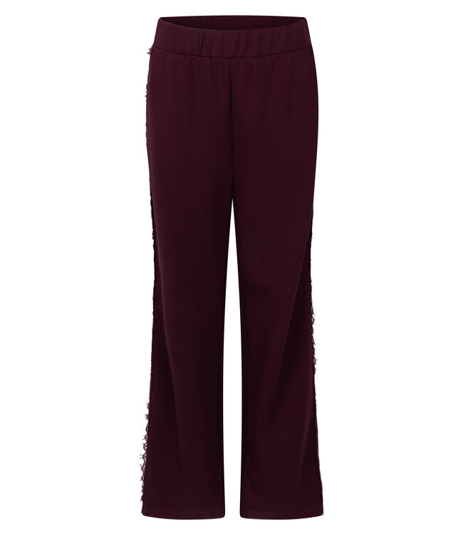 C12-21-101/004580-Pomegranate Technical Sweat Trousers Lace