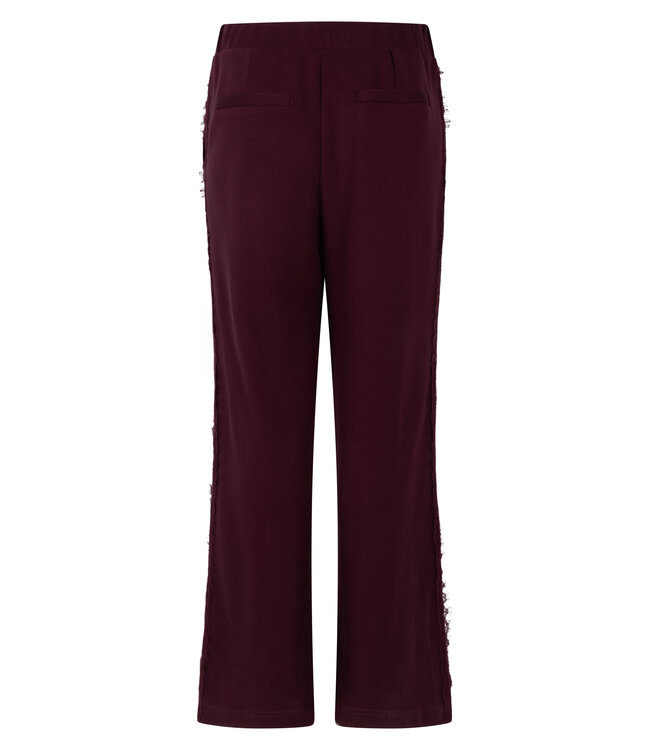 C12-21-101/004580-Pomegranate Technical Sweat Trousers Lace