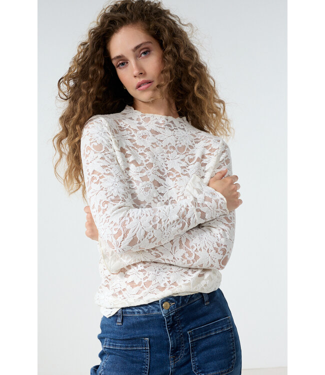 C65-21-401/001350-Snow Velvet Stretch Lace Top