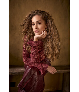 Tramontana C65-21-401/004580-Pomegranate Velvet Stretch Lace Top