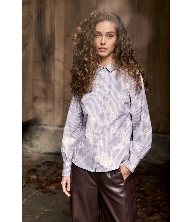C64-21-301/002650-Chocolate Embroidered Blouse Rhinestones