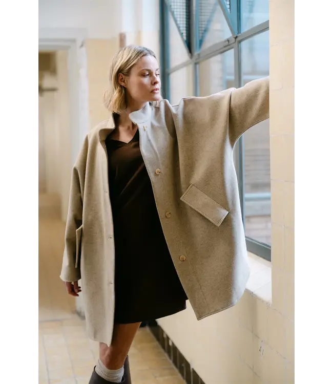 TokyoW6poncho-SandMelange  Winter coats