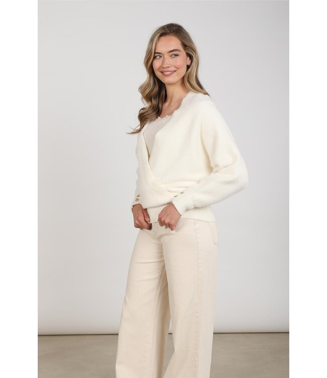 NKF03081/Off White  Beau Pullover Wrap