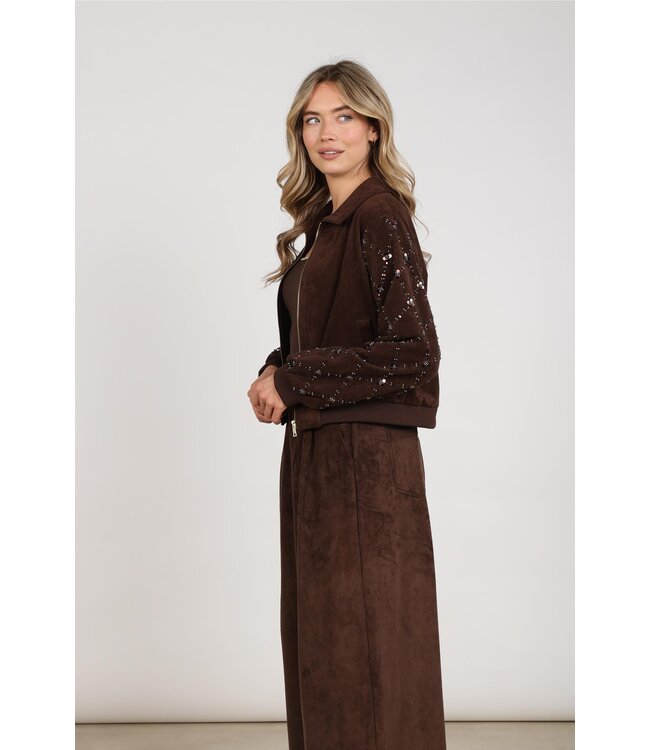 NKF13145/Chocolate  Daisy Bomber Suede
