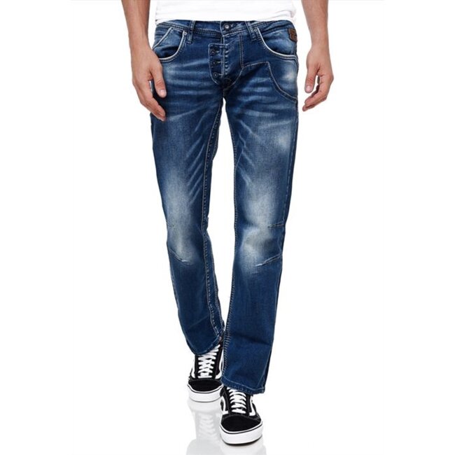 Rusty Neal Ruben42 R-8442-42