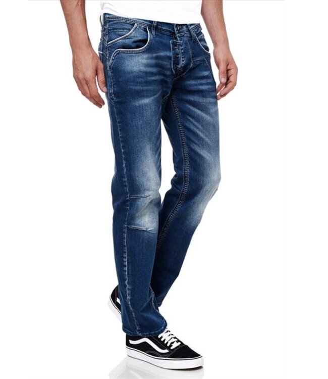 Rusty Neal Ruben42 R-8442-42