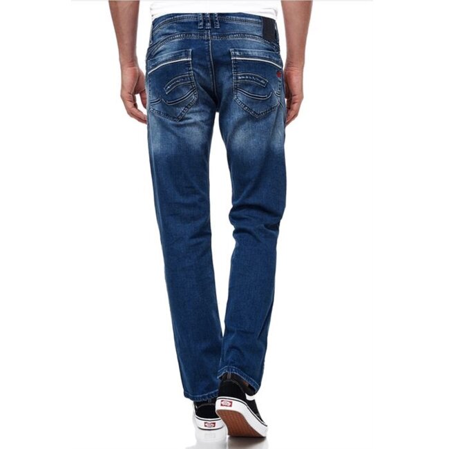 Rusty Neal Ruben42 R-8442-42