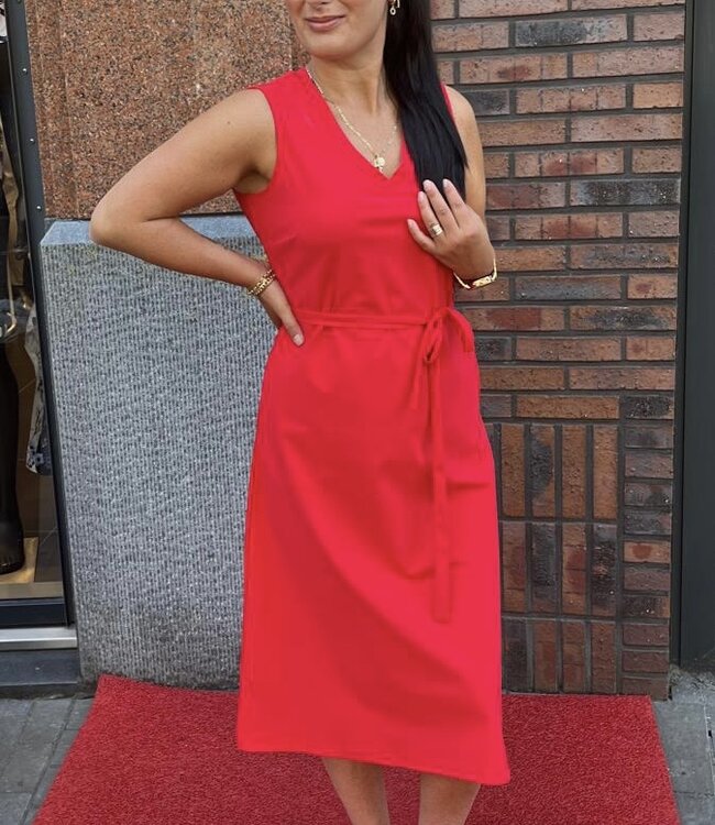 MI PIACE Travel  Jurk Mouwloos Uni 2308 Red