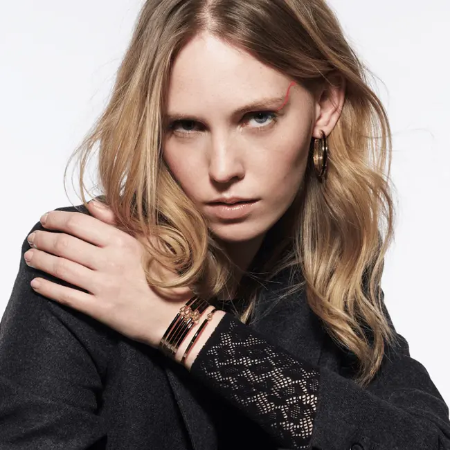 Lily Bracelet Bup18 Carbon Black