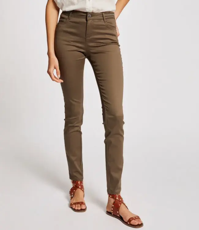 Morgan Slim trousers with wet effect 212 Palona Taupe
