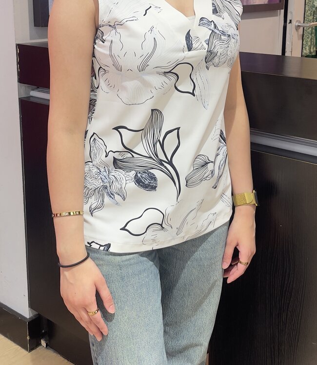 MI PIACE Travel Top Mouwloos Print Flower 2425 Off White Dark Blue