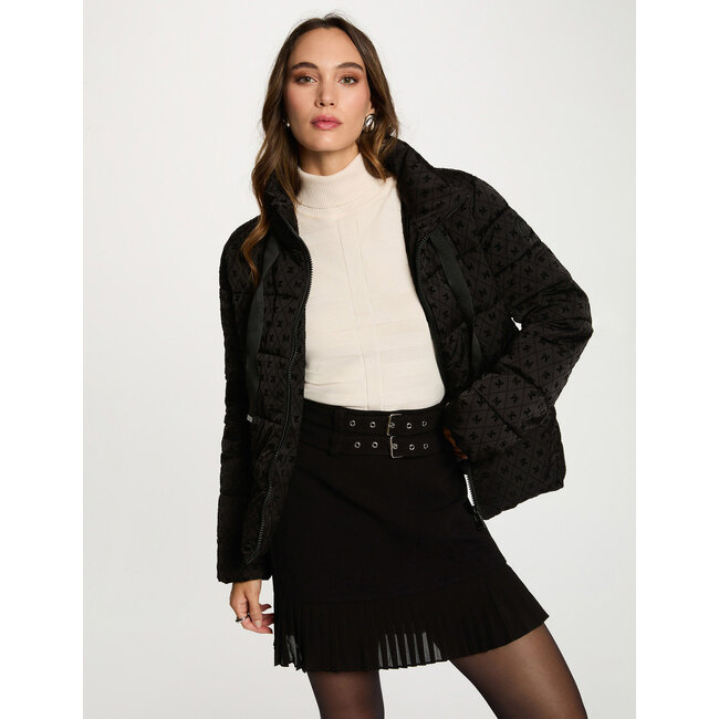 Morgan Korte Donsjas met Opstaande Kraag  252-Gabel Zwart