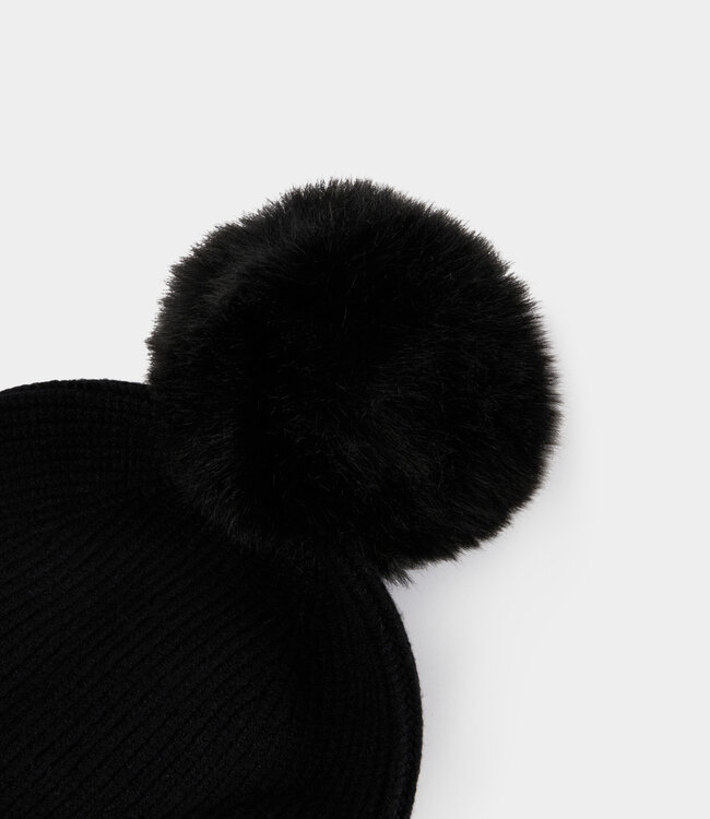 Morgan Beanie with pom 252-5Bom black