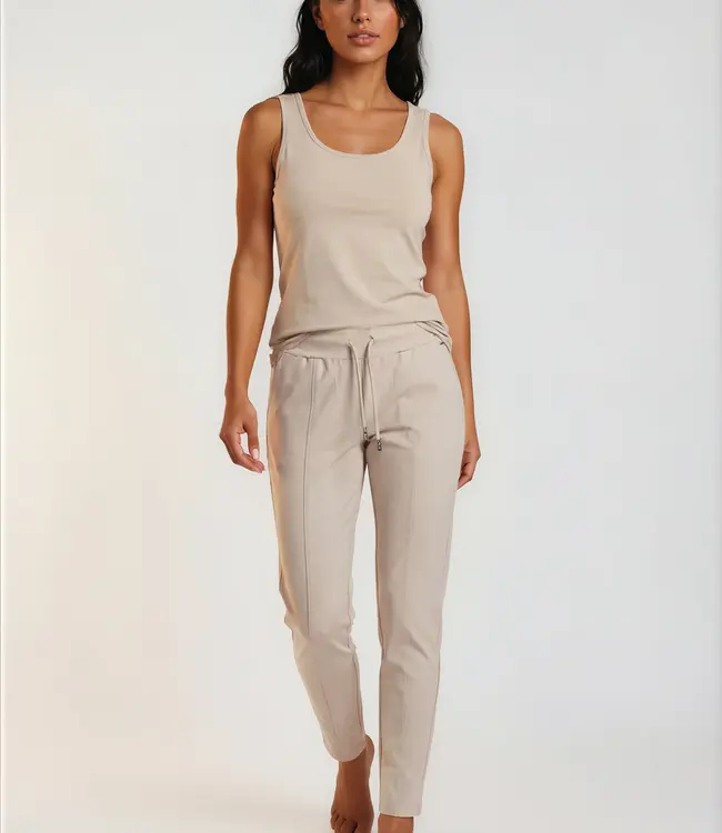 MI PIACE Travel Top Uni 2027 Latte