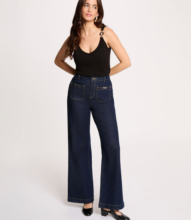 Morgan Fitted v-neck Tank Top 261-Daniela Black