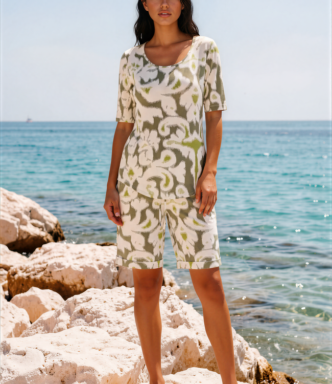 MI PIACE Heavy Travel Short Ornaments Print 202589 Olive Ikat