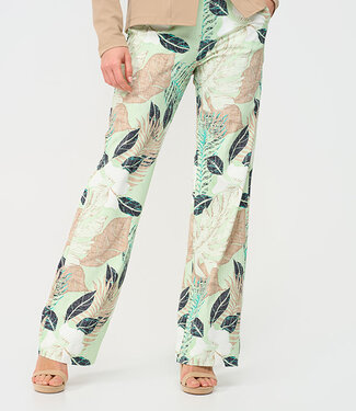 MI PIACE Travel Broek Straight Botanical Print 202089 Pistachio MI PIACE Travel Broek Straight Botanical Print 202089 Pistachio