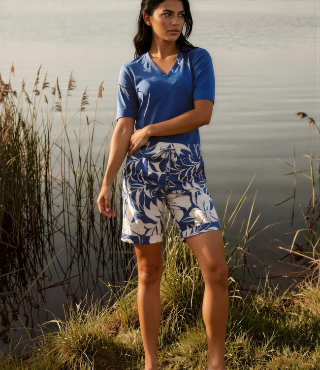 MI PIACE Travel BermudaTropical Hibiscus 202423 Nautic Blue