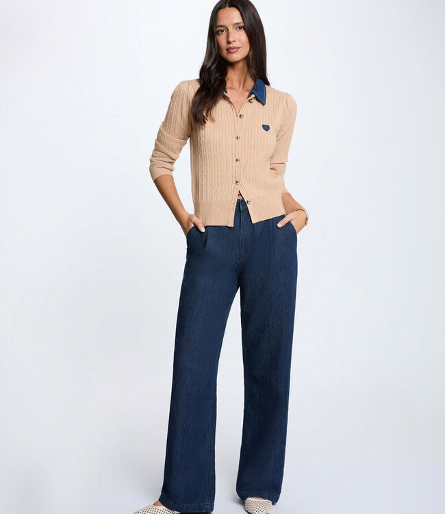 Morgan Dames-trui in  met reverskraag en knopen 262-Mrosala Camel